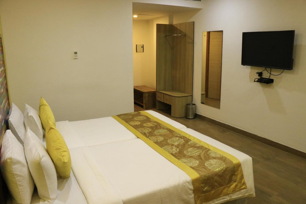 Cosmopolitan Hotels Maduraj Zewnętrze zdjęcie
