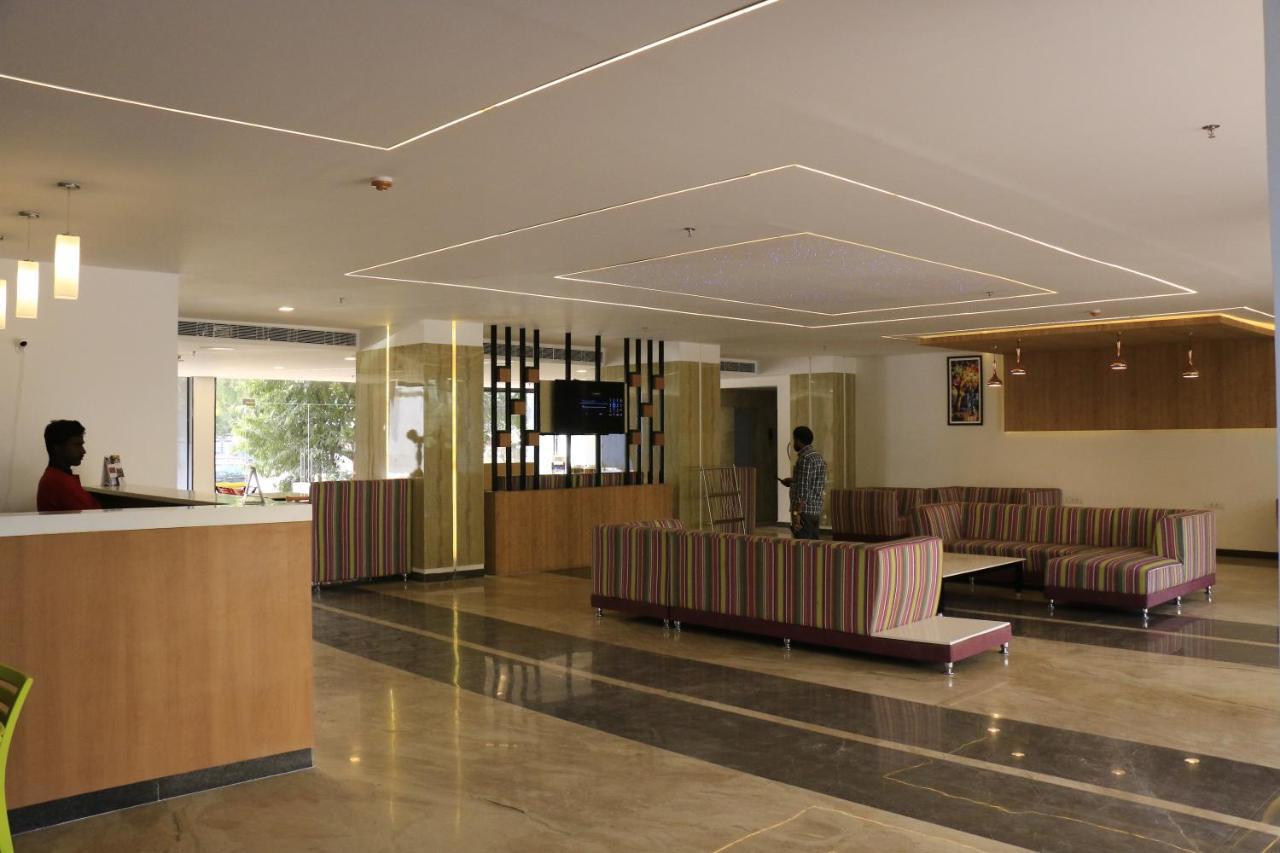 Cosmopolitan Hotels Maduraj Zewnętrze zdjęcie