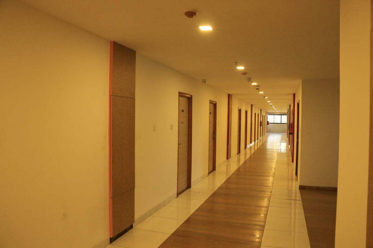 Cosmopolitan Hotels Maduraj Zewnętrze zdjęcie